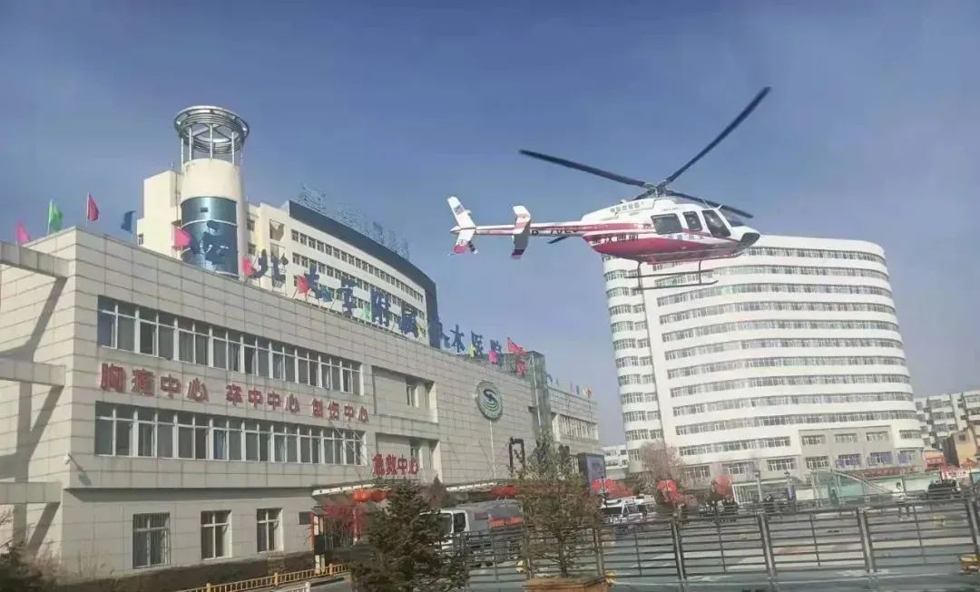 秦汉通航成功对一名外伤昏迷患者实施直升机空中医疗转运