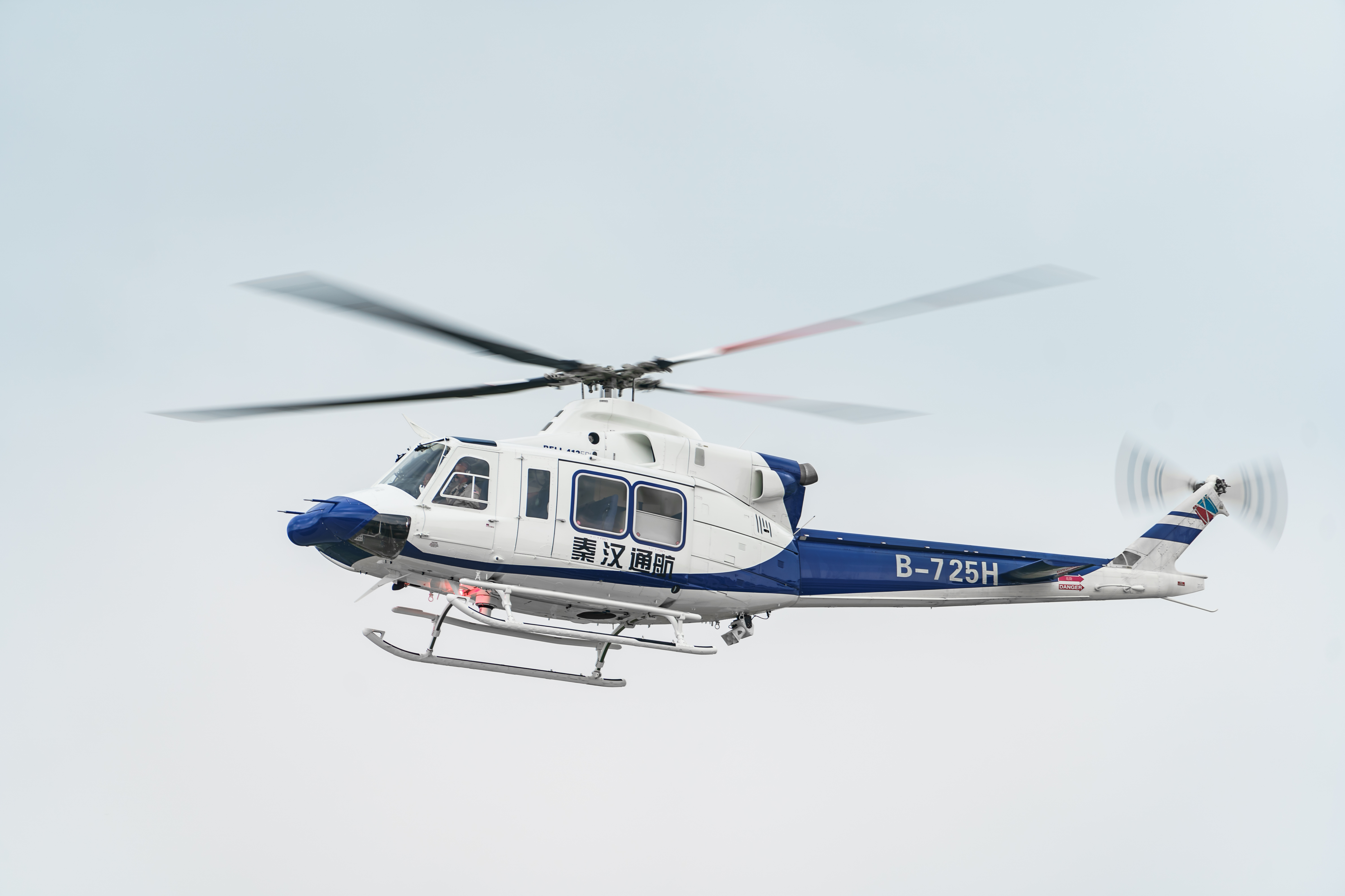 秦汉通航成功取得BELL412直升机 驾驶员自主型别改装能力